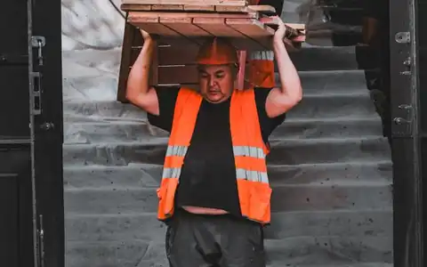 Berufserfahrung: iş təcrübəsi