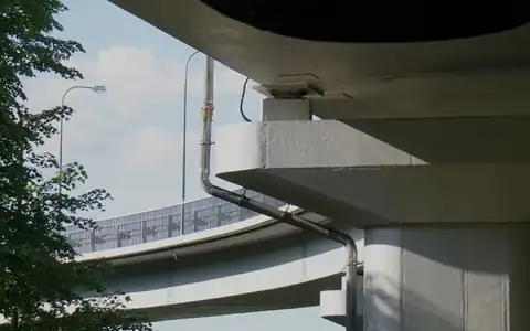 Brücke: körpü