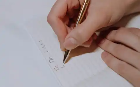 erledigen: görmək