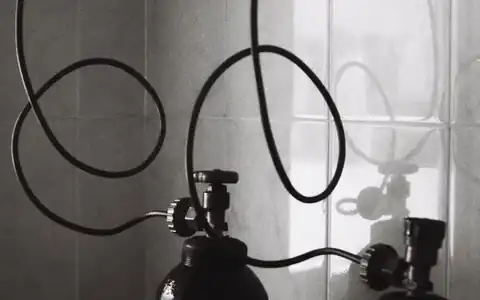 Gas: qaz
