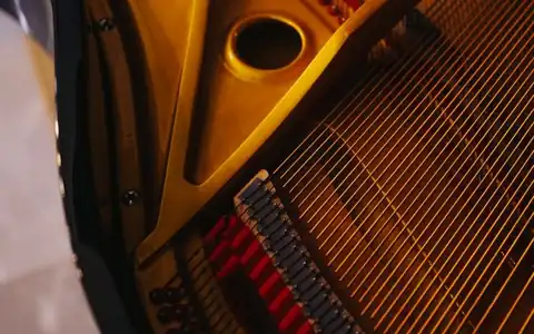 Klavier: pianino
