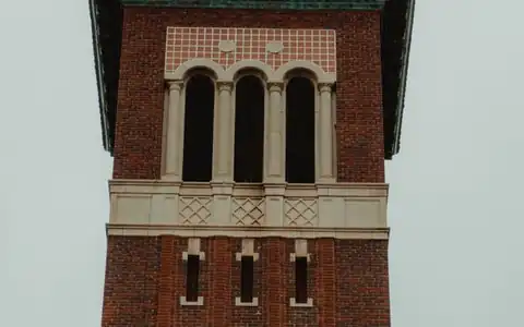Turm: qüllə