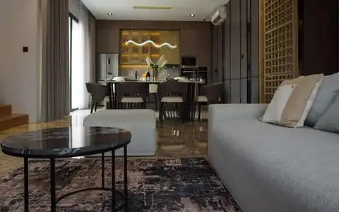 Wohnzimmer: qonaq otağı